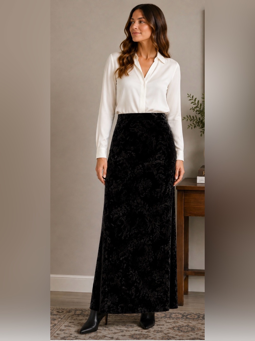 New Vintage 90’s Ralph Lauren black Burnout velvet maxi Skirt size 14